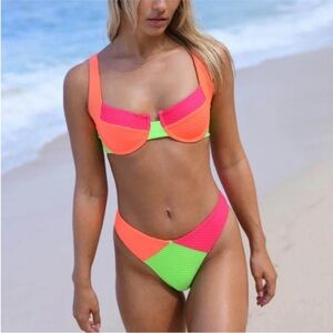 Vetchy Laguna Tricolor Bikini Set SZ S NWT